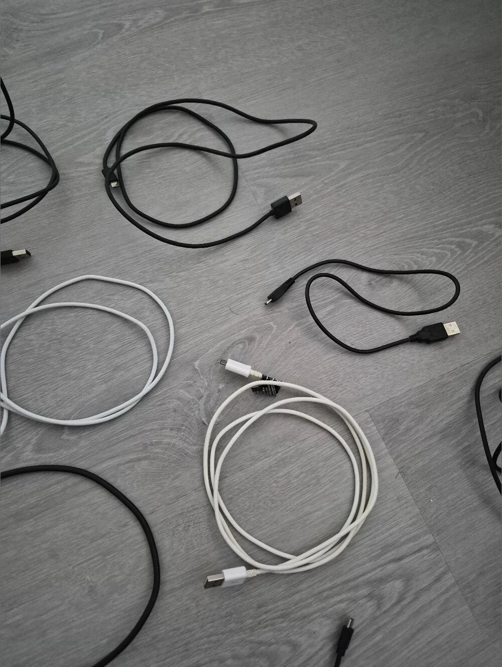 Cell Chargers Cords Adapters 23 Pieces Clean Out Bundle
